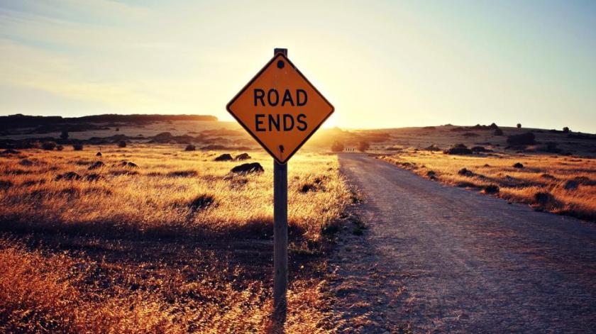 sign-road-sunlight-hd-2K-wallpaper-middle-size